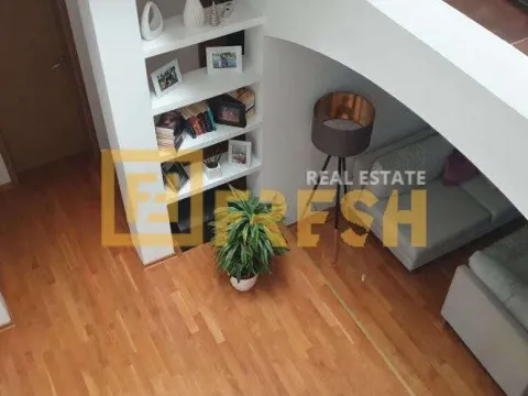 Izdavanje, kuća, 300m², Vranići, Podgorica - image 11