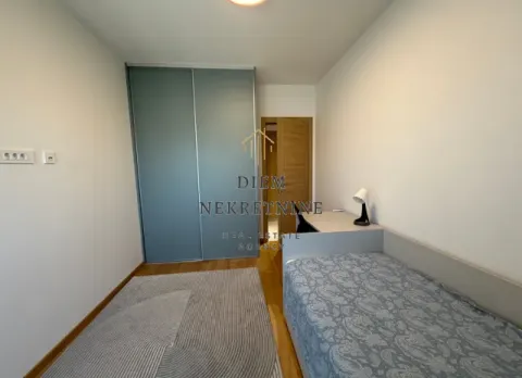 Rent, two bedroom apartment, 53m², Podgorica, Crna Gora - image 4