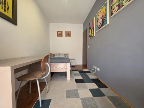 Izdavanje, stan, 93m², City Kvart, Podgorica - image 12