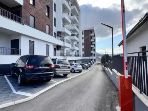 Prodaja, dvosoban stan, 56m², Bar, Crna Gora - image 17