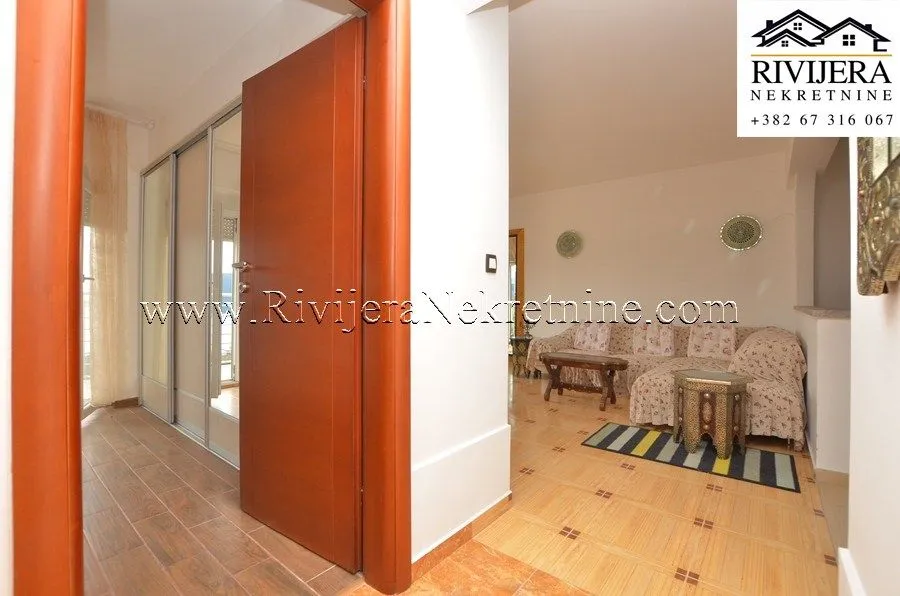 Prodaja, dvosoban stan, 86m², Zelenika, Herceg Novi