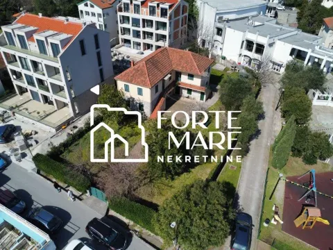 Prodaja, kuća, 240m², Bijela, Herceg Novi - image 2