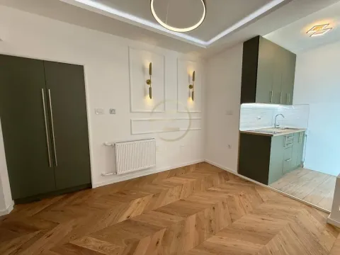 Prodaja, garsonjera, 21m², Centar, Novi Sad - image 3