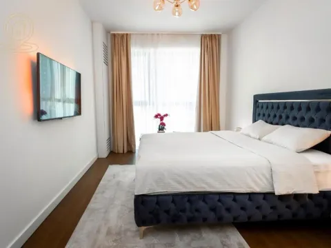 Izdavanje, trosoban stan, 120m², Savski Venac, Beograd - image 3