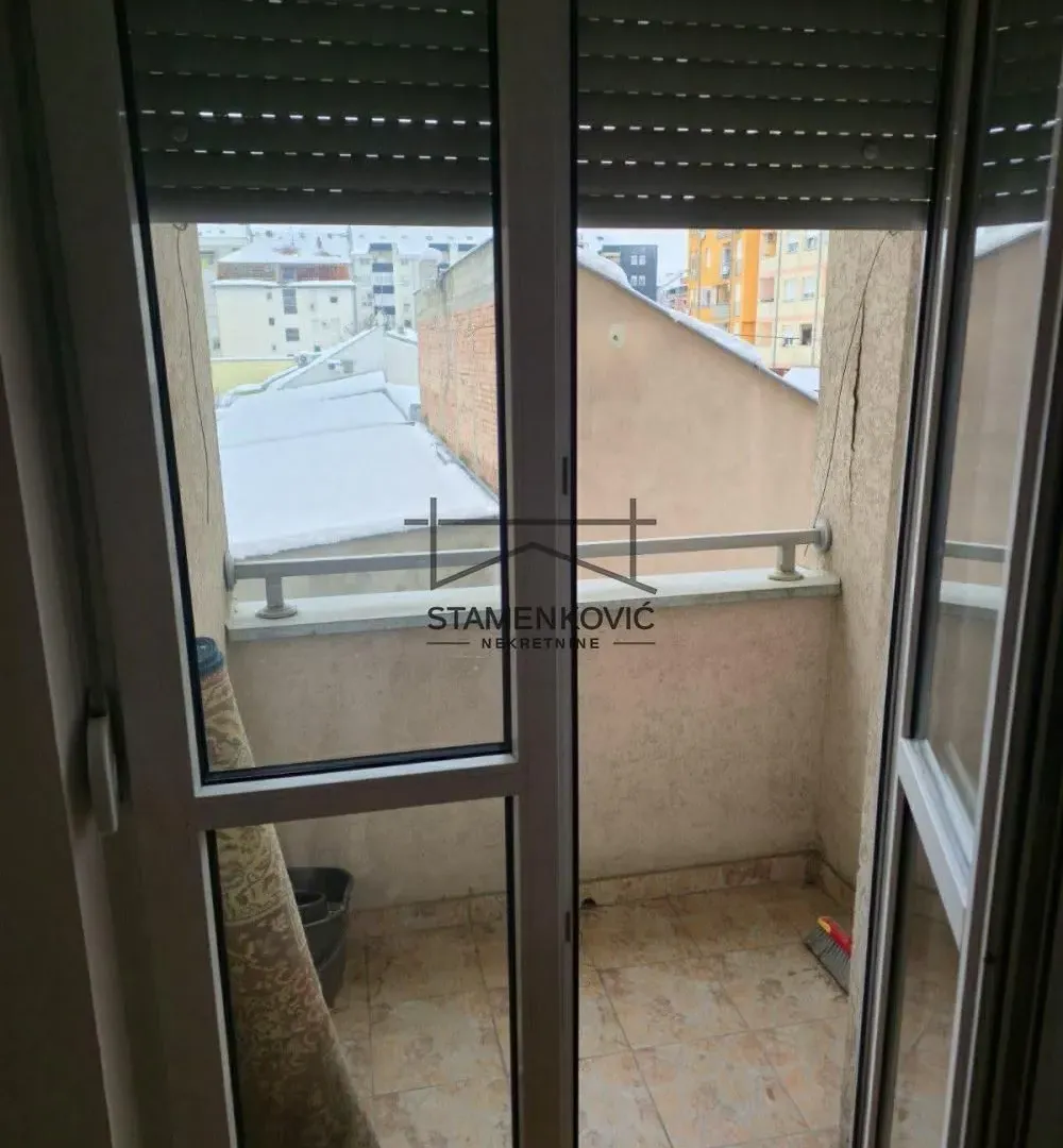 Izdavanje, stan, 29m², Detelinara, Novi Sad Sve Podlokacije