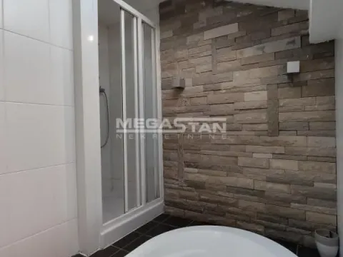 Izdavanje, četvorosoban stan, 112m², Vračar Centar, Vračar Sve Podlokacije - image 16