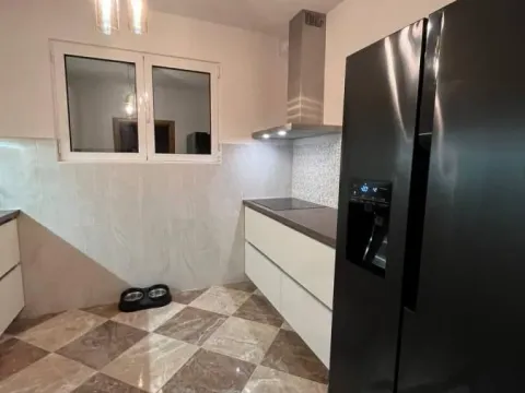 Sale, house, 175m², Šušanj, Bar - image 3