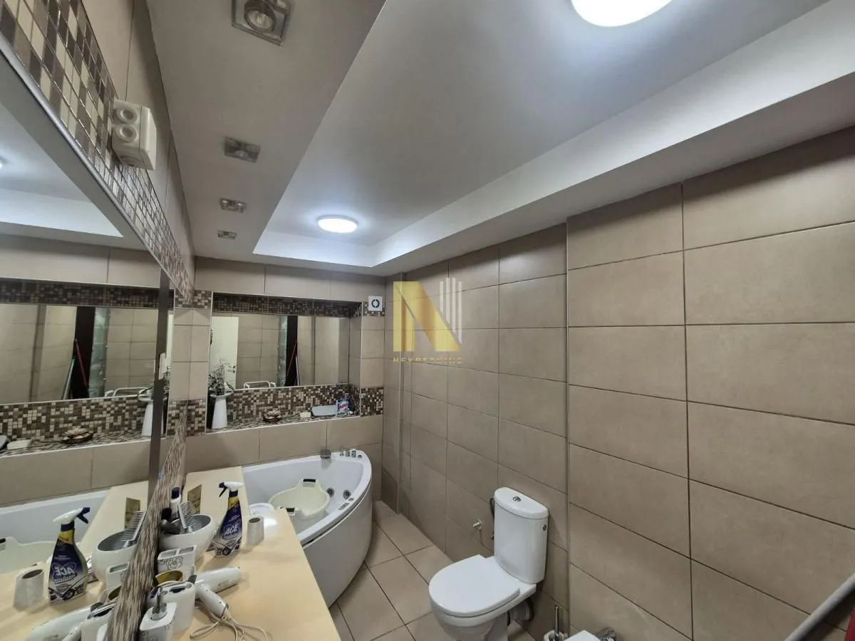 Prodaja, četvorosoban stan, 116m², Liman 3, Novi Sad Sve Podlokacije