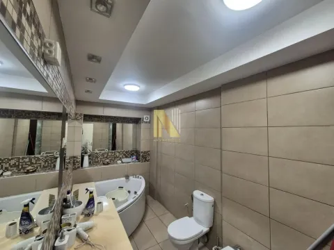 Prodaja, četvorosoban stan, 116m², Liman 3, Novi Sad Sve Podlokacije - image 12