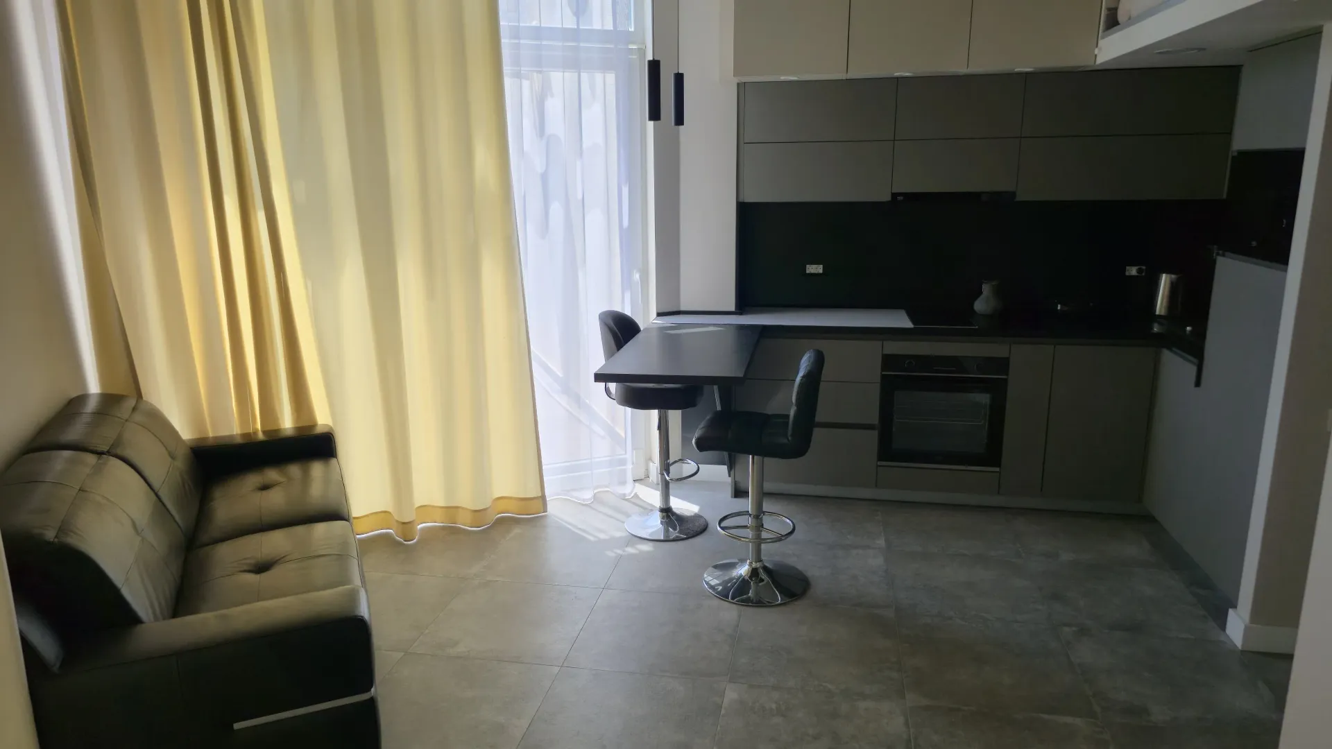 Prodaja, jednosoban stan, 56m², Centar, Tivat