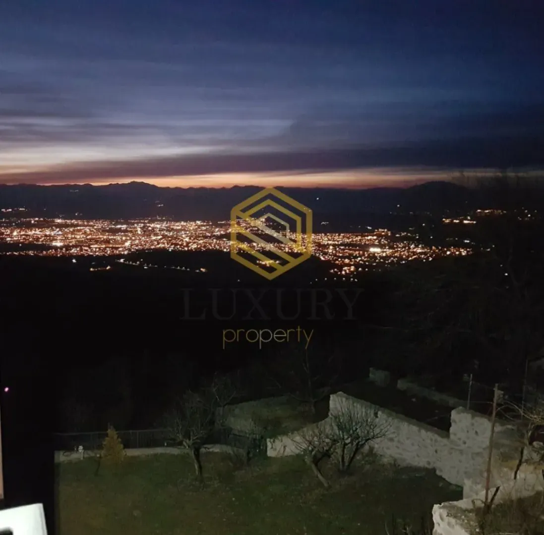 Rent, house, 200m², Masline, Podgorica