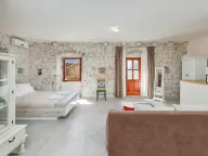 Prodaja, kuća, 410m², Kotor, Crna Gora - image 32