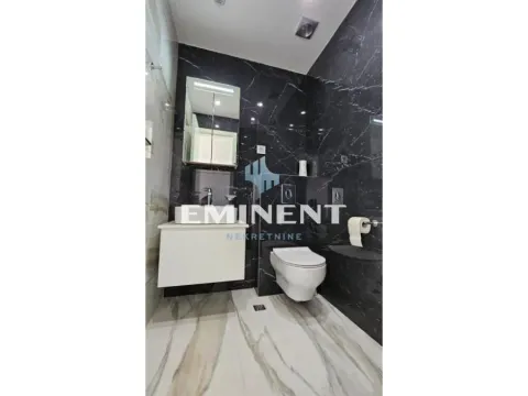 Izdavanje, stan, 240m², Vračar Hram, Vračar Sve Podlokacije - image 17