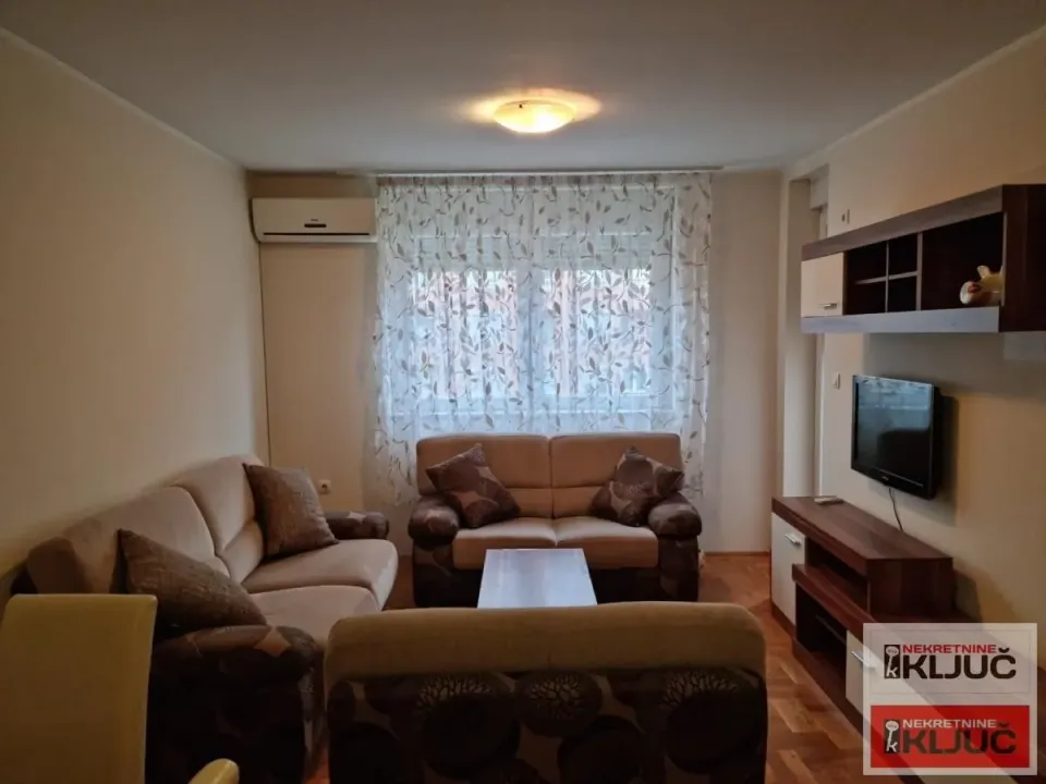 Prodaja, dvosoban stan, 48m², Nova Detelinara, Novi Sad Sve Podlokacije