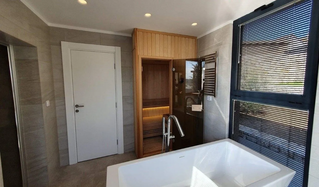 Rent, house, 234m², Masline, Podgorica