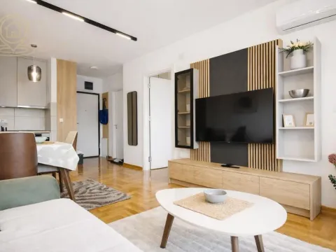 Izdavanje, dvosoban stan, 45m², Banjica, Voždovac Sve Podlokacije - image 1