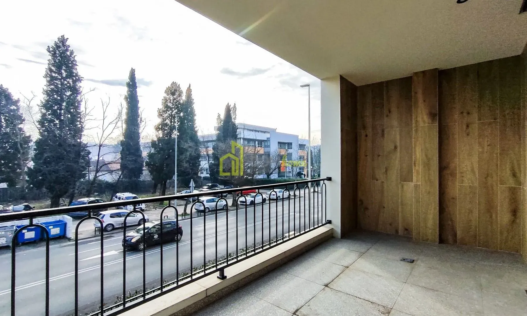 Rent, three bedroom apartment, 152m², Centar, Podgorica