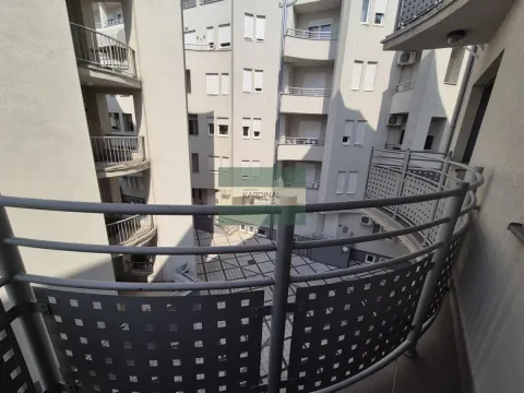 Prodaja, trosoban stan, 72m², Aqua park, Jagodina - image 24