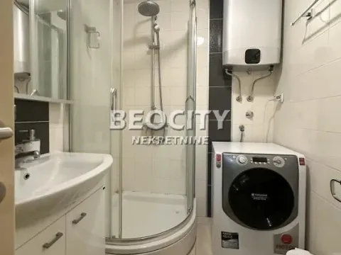 Izdavanje, trosoban stan, 70m², Vukov Spomenik, Zvezdara Sve Podlokacije - image 13