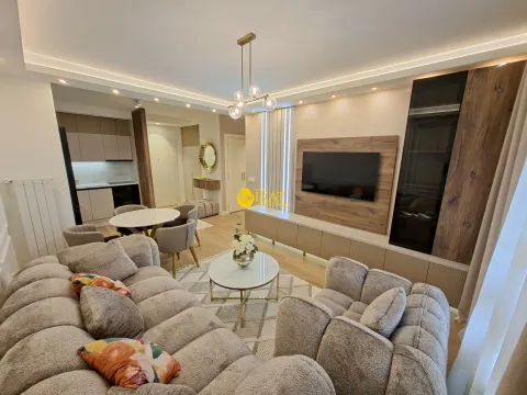 Izdavanje, trosoban stan, 74m², Savski Venac, Beograd - image 5