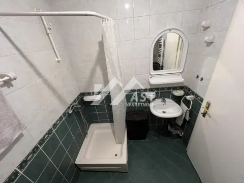 Izdavanje, stan, 18m², Grbavica, Novi Sad Sve Podlokacije - image 4