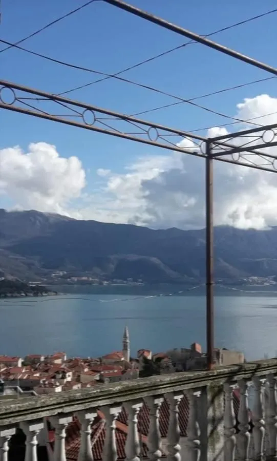Sale, house, 500m², Budva, Crna Gora