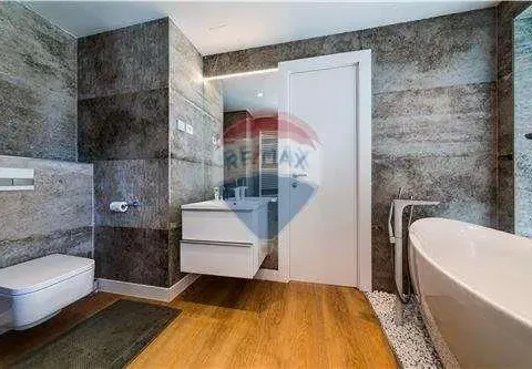 Izdavanje, kuća, 234m², Masline, Podgorica - image 15