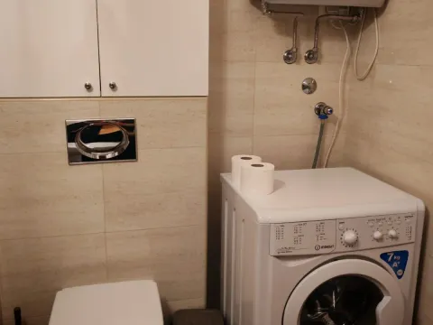 Prodaja, jednosoban stan, 52m², Bečići, Budva - image 1