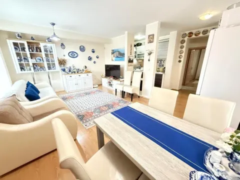 Sale, two bedroom apartment, 107m², Dobra Voda, Budva - image 9
