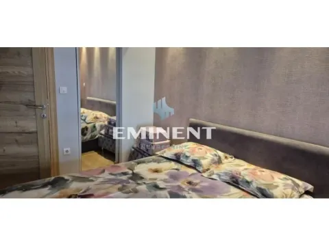 Izdavanje, dvosoban stan, 54m², Crveni Krst, Beograd - image 11