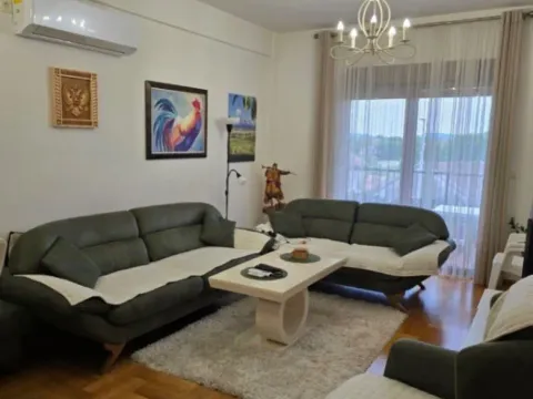 Prodaja, dvosoban stan, 71m2, Danilovgrad