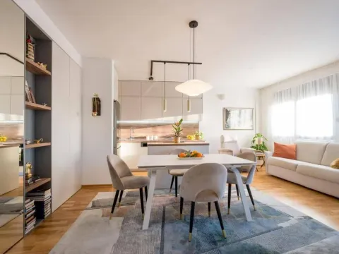 Prodaja, dvosoban stan, 63m², Tivat, Crna Gora - image 1