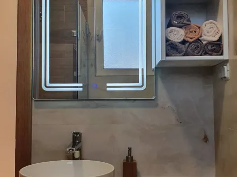 Rent, three bedroom apartment, 120m², Centar, Tivat - image 7