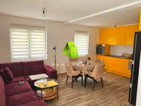 Sale, two bedroom apartment, 80m², Pantelej, Niš - image 4