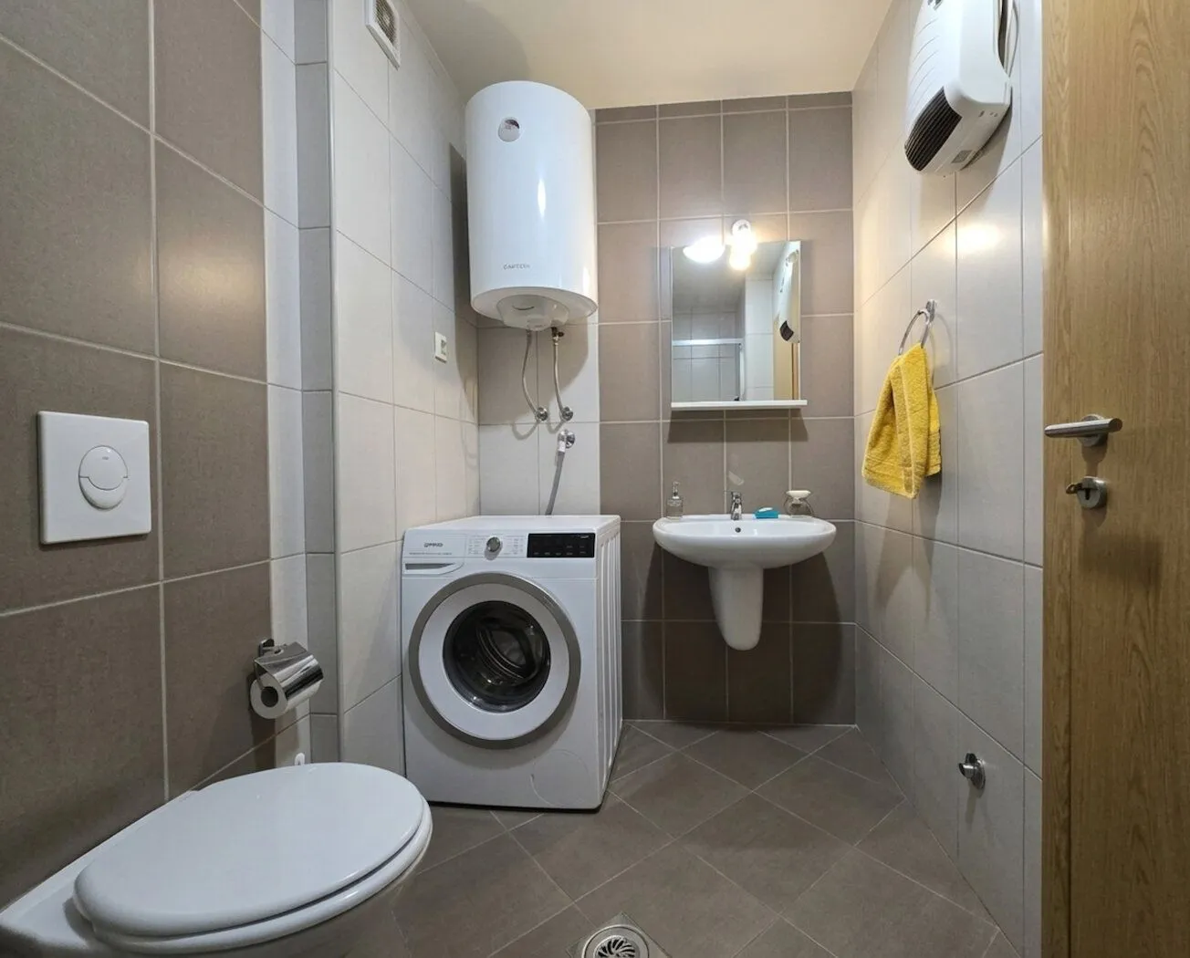 Prodaja, jednosoban stan, 44m², Ljubović, Podgorica