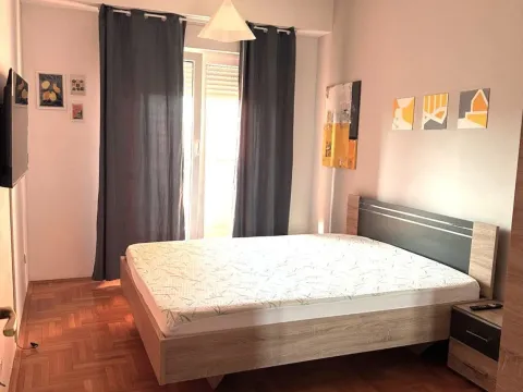 Izdavanje, stan, 52m², City Kvart, Podgorica - image 8