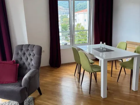 Rent, one bedroom apartment, 50m², Rozino, Budva - image 2