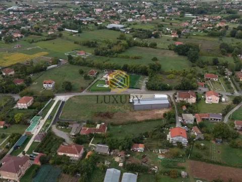 Izdavanje, poslovni prostor, 500m², Golubovci, Podgorica - image 8