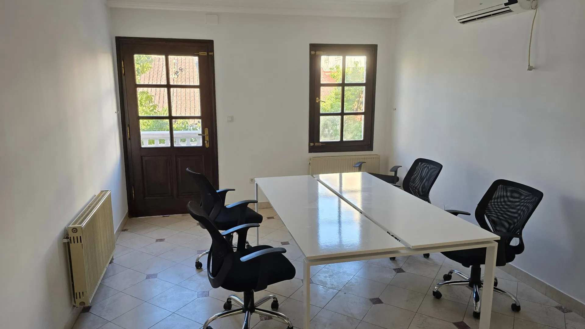 Rent, office space, 140m², Centar, Podgorica