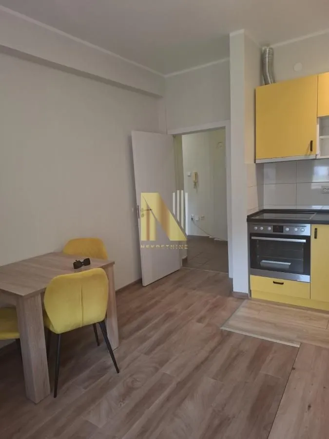 Izdavanje, dvosoban stan, 36m², Grbavica, Novi Sad Sve Podlokacije