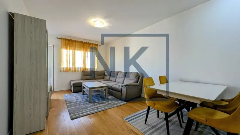 Izdavanje, dvosoban stan, 69m², Central Point, Podgorica