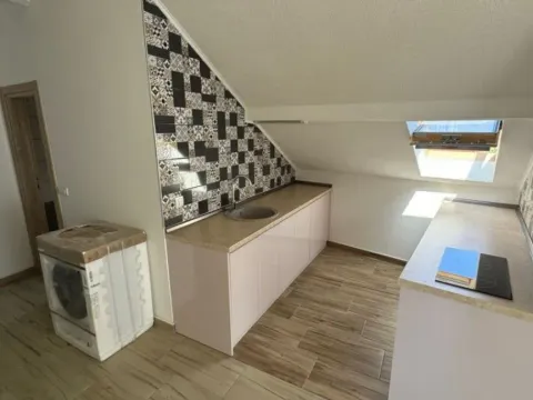 Sale, one bedroom apartment, 58m², Bečići, Budva - image 5