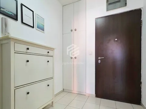 Rent, apartment, 50m², City Kvart, Podgorica - image 12