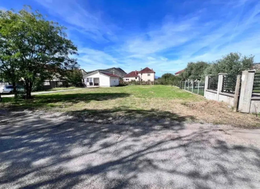 Rent, land lot, 700m², Gornja Gorica, Podgorica