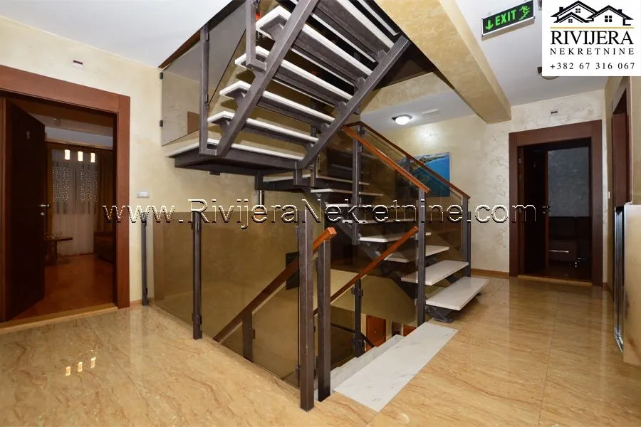 Prodaja, ugostiteljski objekat, 766m², Bijela, Herceg Novi