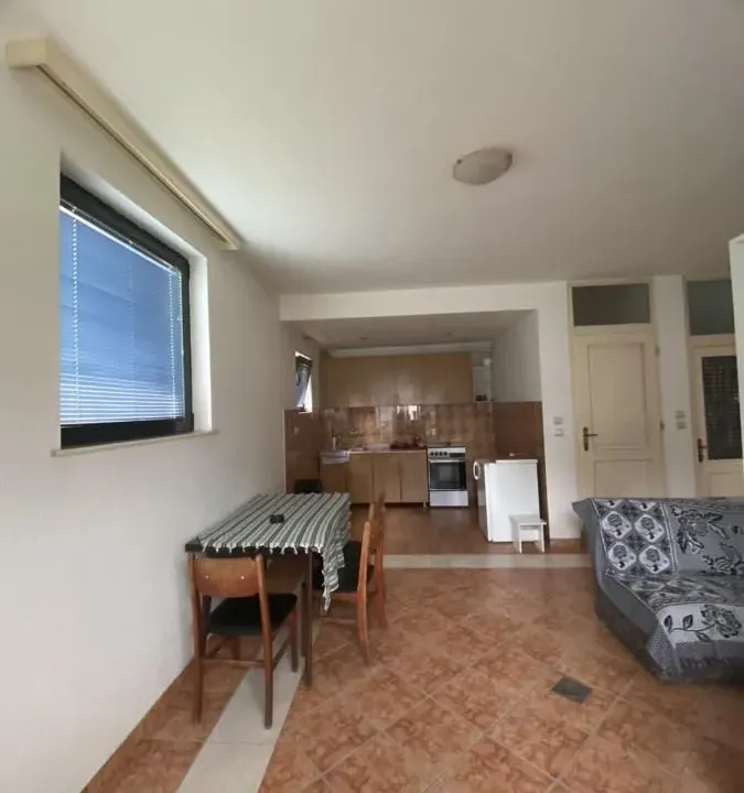 Prodaja, kuća, 450m², Aqua park, Jagodina