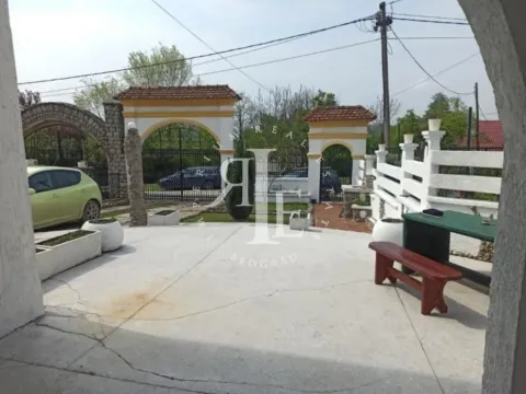 Sale, house, 300m², Mala Moštanica, Obrenovac - image 35