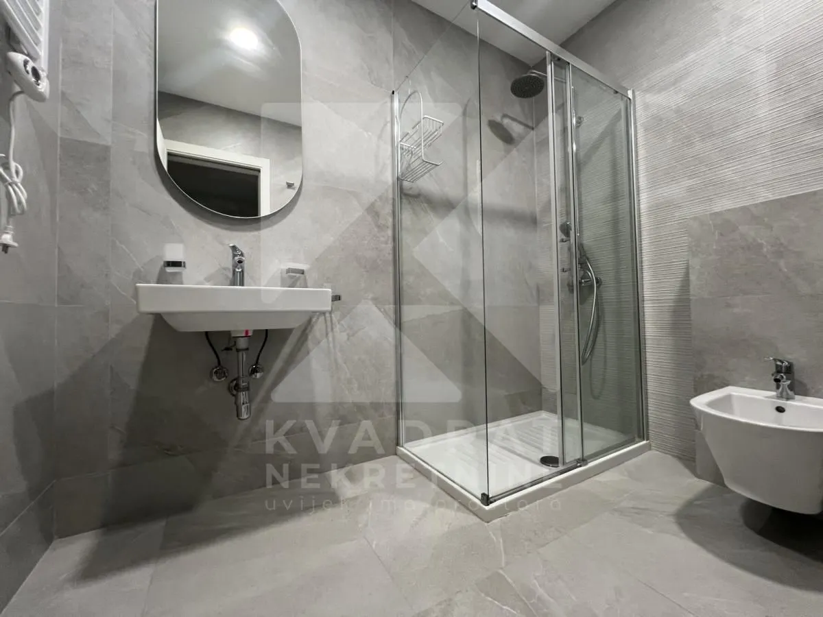 Rent, two bedroom apartment, 72m², Central Point, Podgorica