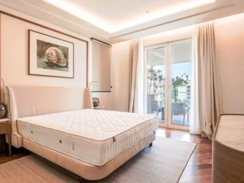Sale, two bedroom apartment, 183m², Porto Montenegro, Tivat - image 9