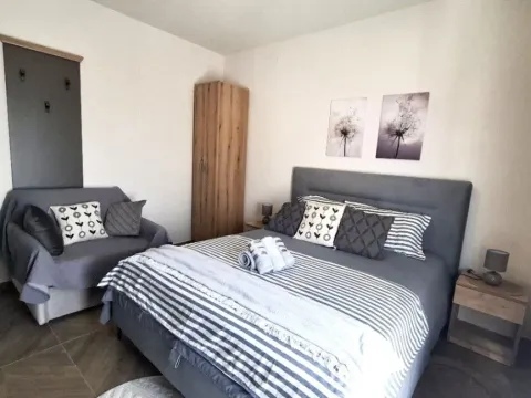 Rent, studio apartment, 25m², Ilino, Bar